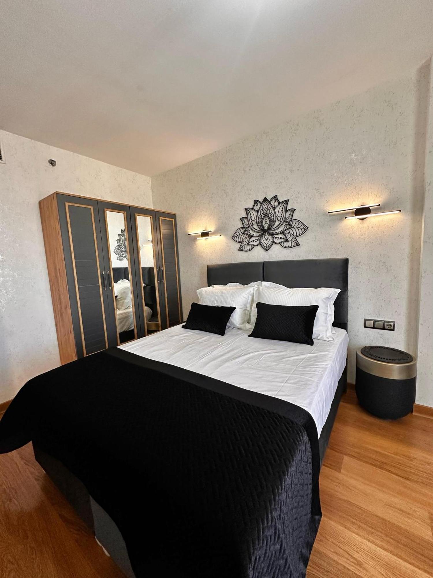 Istanbul Houses Sabiha Goekcen Airport Hotel Esterno foto