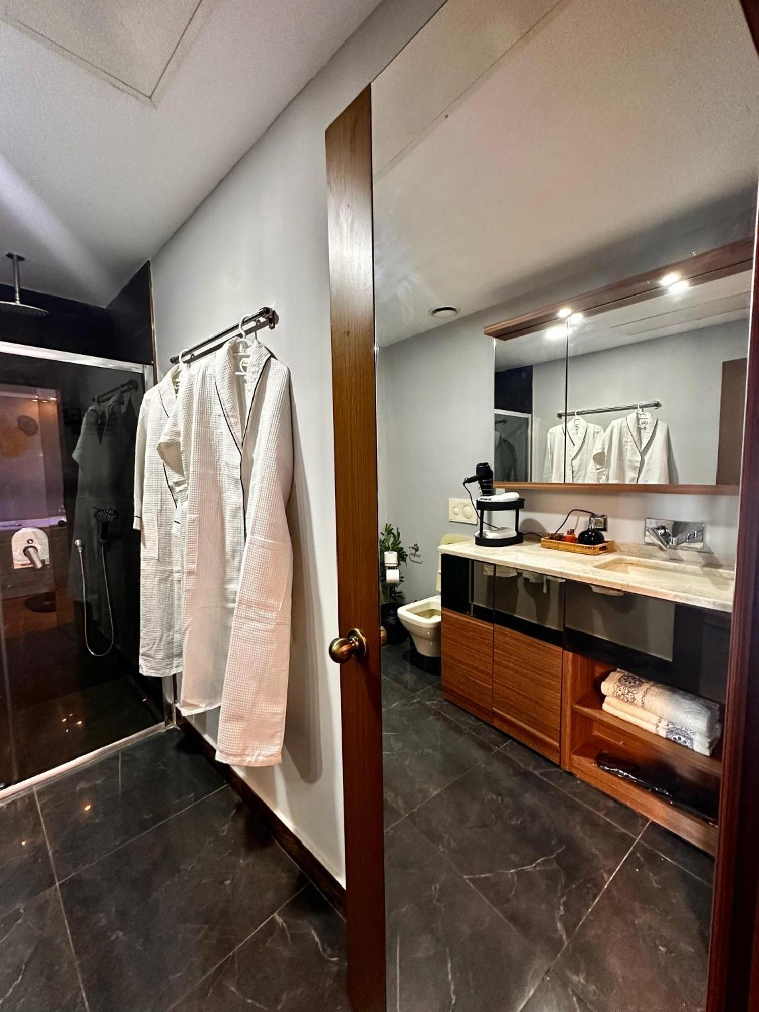 Istanbul Houses Sabiha Goekcen Airport Hotel Esterno foto