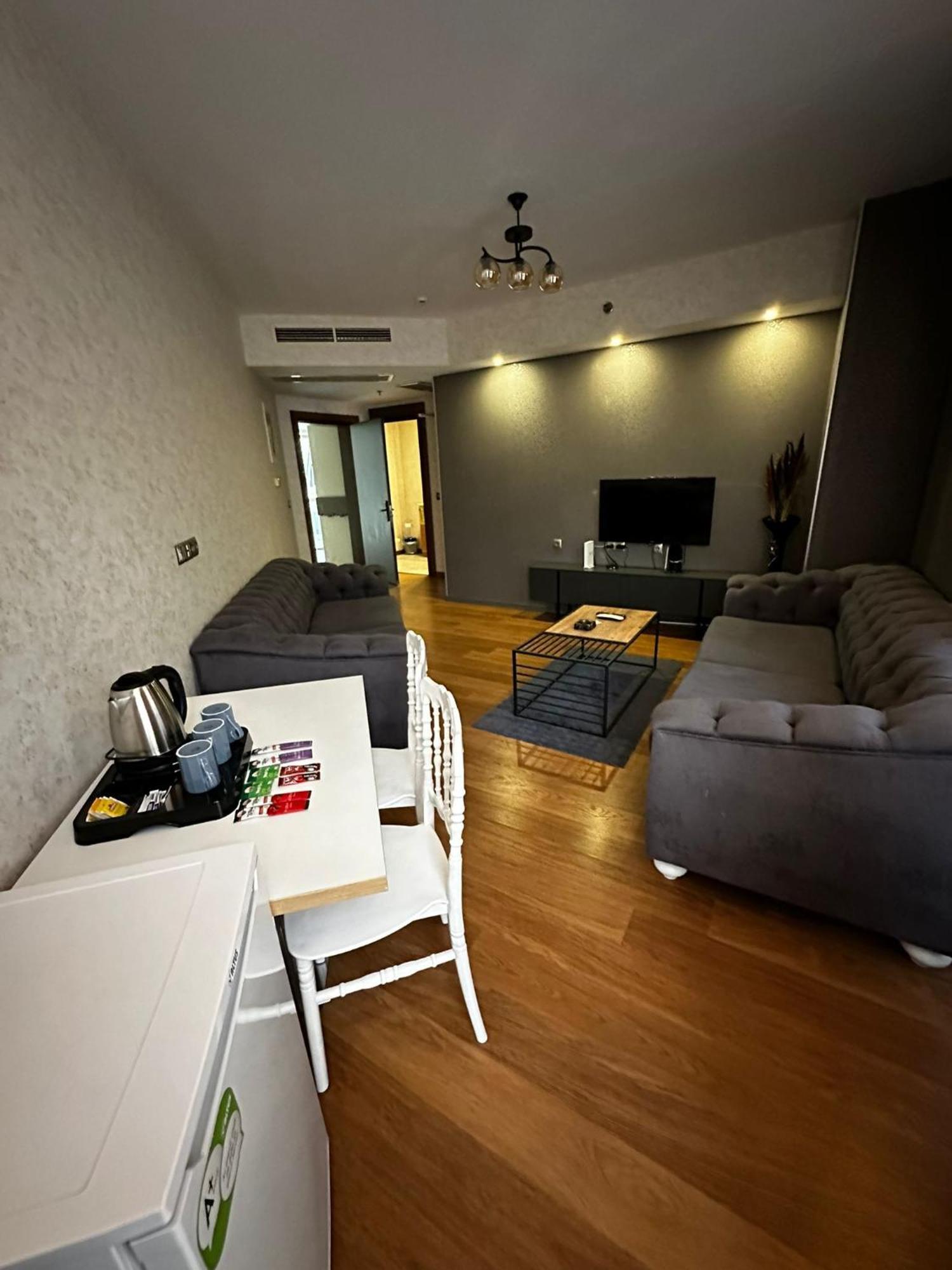 Istanbul Houses Sabiha Goekcen Airport Hotel Esterno foto